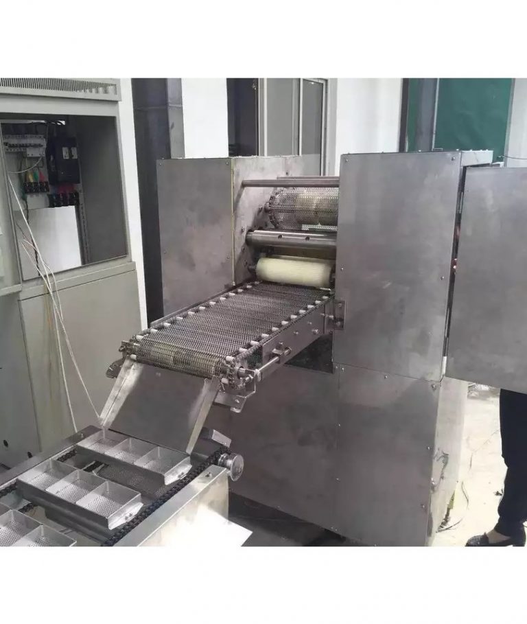 Dây chuyền sản xuất mì ăn liền