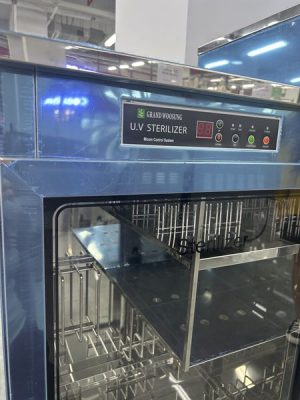 Tủ Sấy Tiệt Trùng Dao, Thớt Bằng Tia UV Grand Woosung WS-DB110E / 354510