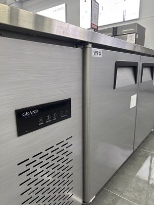 Tủ Bàn Làm Lạnh Dạng Công Nghiệp Dung Tích 370L Grand Woosung CWSM-150RT / 354149