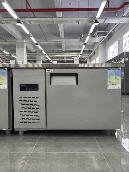 Tủ Bàn Làm Đông Dạng Công Nghiệp Dung Tích 260L Grand Woosung CWSM-120FT / 354148