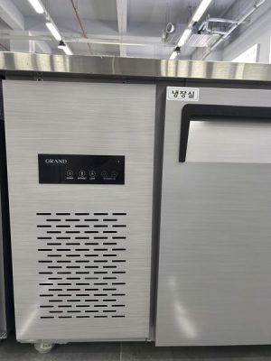 Tủ Bàn Làm Đông Dạng Công Nghiệp Dung Tích 260L Grand Woosung CWSM-120FT / 354148