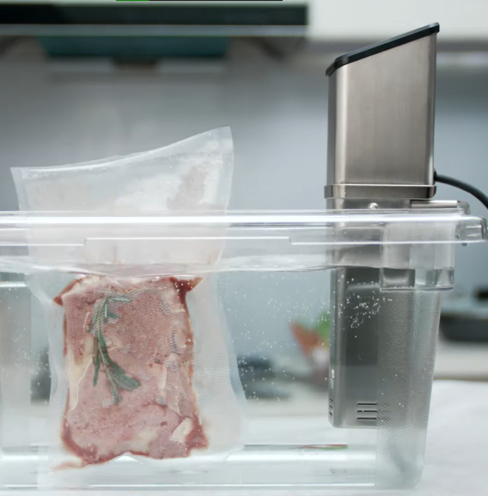 may-nau-cham-easyline-sous-vide-sv130