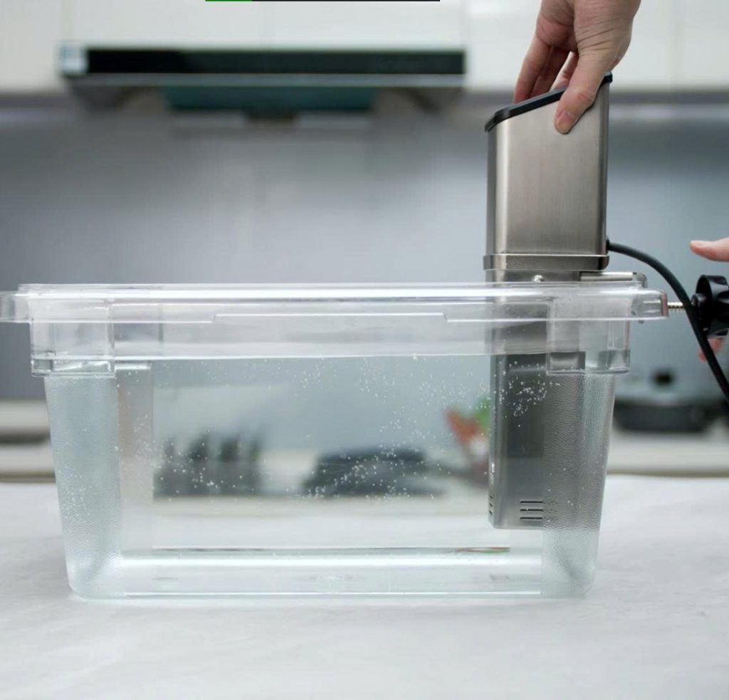 may-nau-cham-easyline-sous-vide-sv130